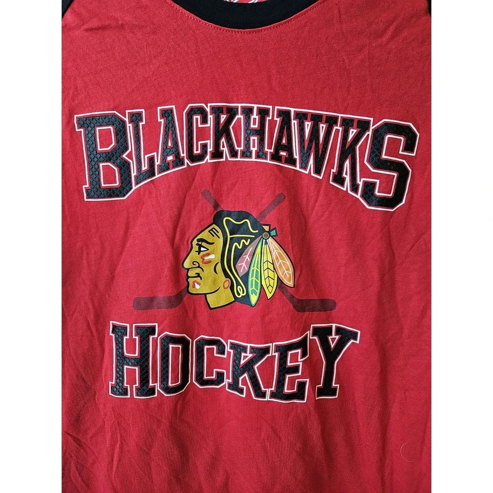 NHL Chicago Blackhawks Hockey Youth Long Sleeve Shirt Red/Black Sz 14/16‎ L NWT